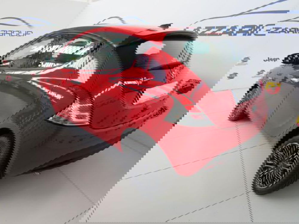 Lancia Ypsilon nuova a Lodi (4)