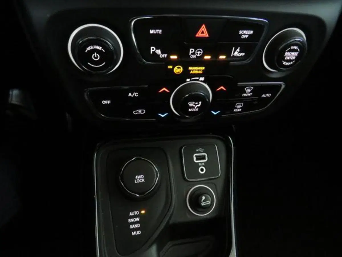 Jeep Compass usata a Lodi (13)