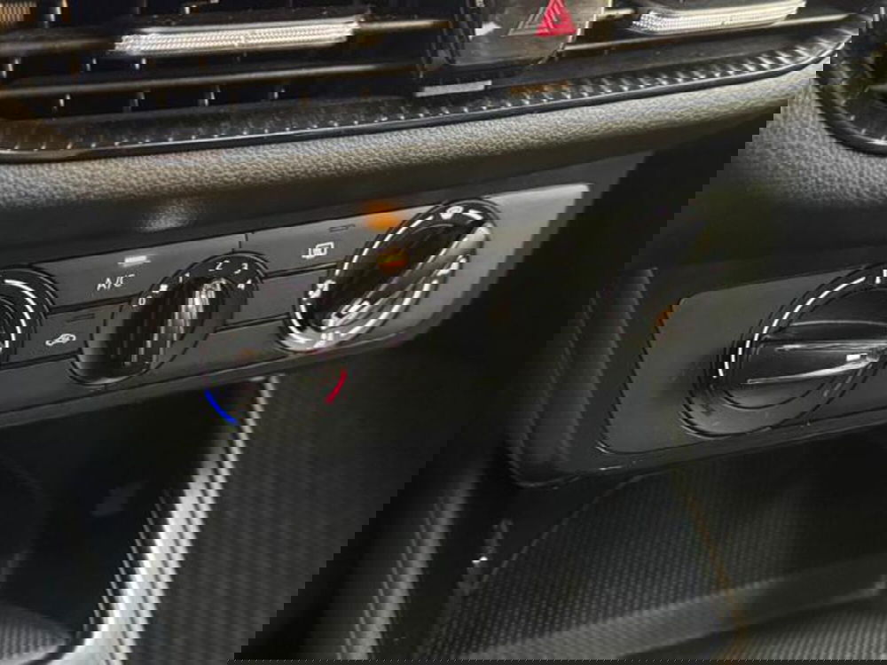 Skoda Fabia usata a Como (16)