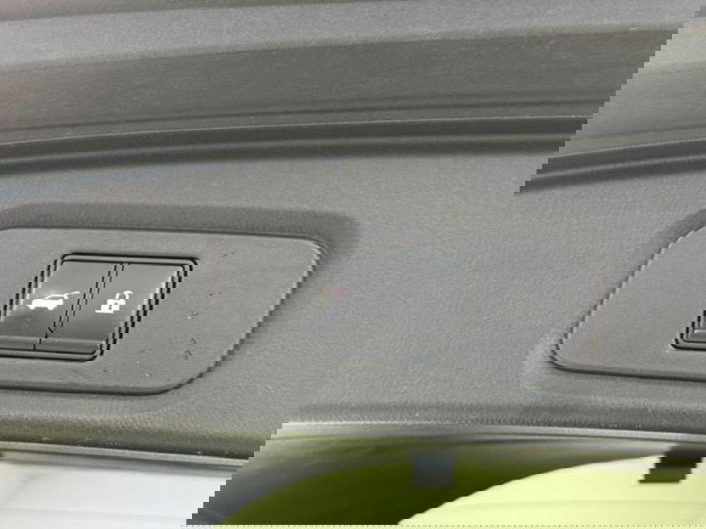 Nissan Qashqai usata a Como (19)