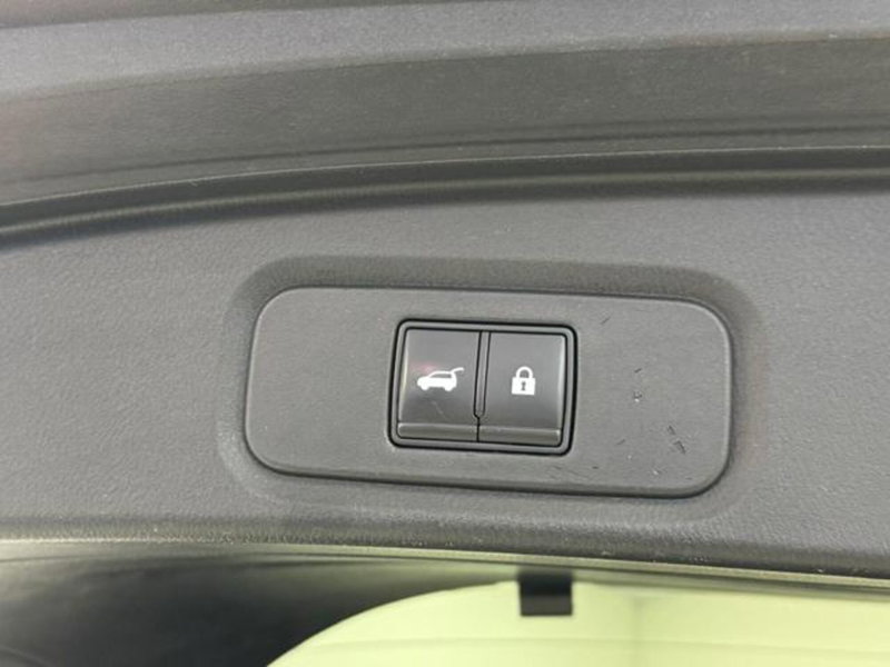 Nissan Qashqai usata a Como (19)