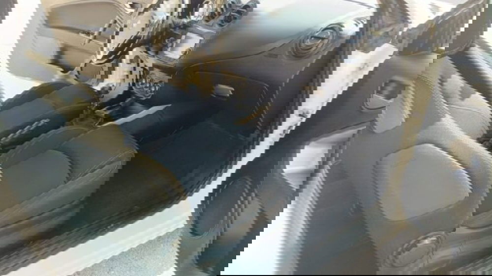 Alfa Romeo MiTo usata a Macerata (13)