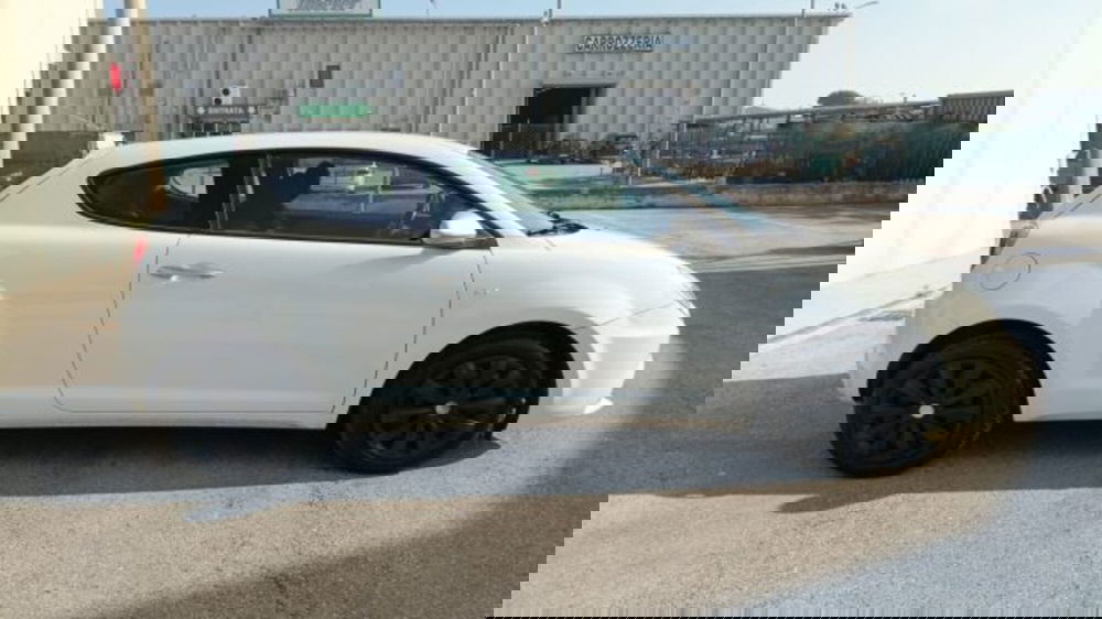 Alfa Romeo MiTo usata a Macerata (4)