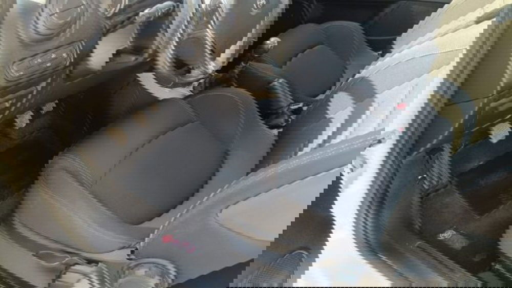 Alfa Romeo MiTo usata a Macerata (8)