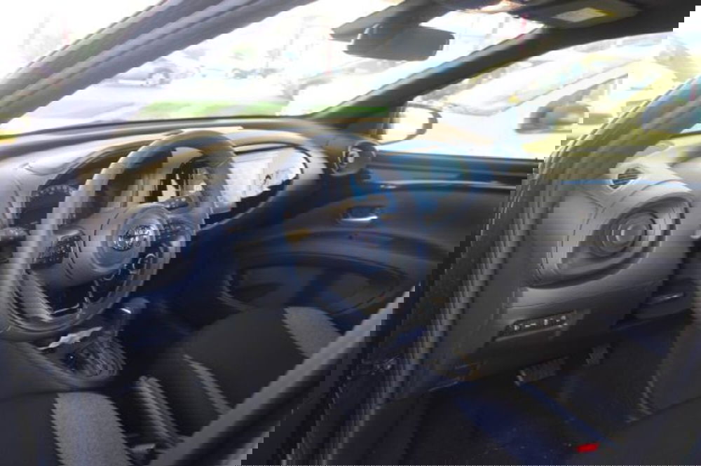 Toyota Aygo X nuova a Roma (15)