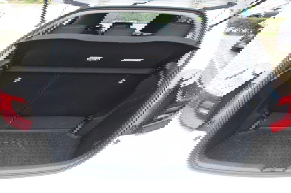 Toyota Yaris Cross usata a Roma (11)