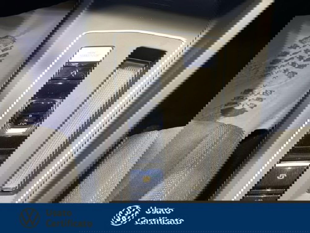 Volkswagen Golf Variant usata a Vicenza (11)