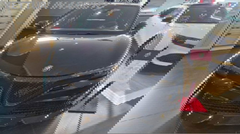 Alfa Romeo Junior nuova a Modena