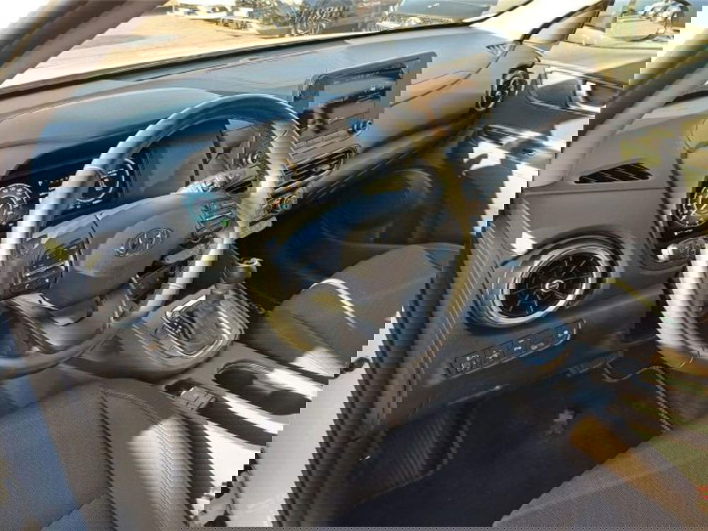 Hyundai Kona usata a Bari (10)