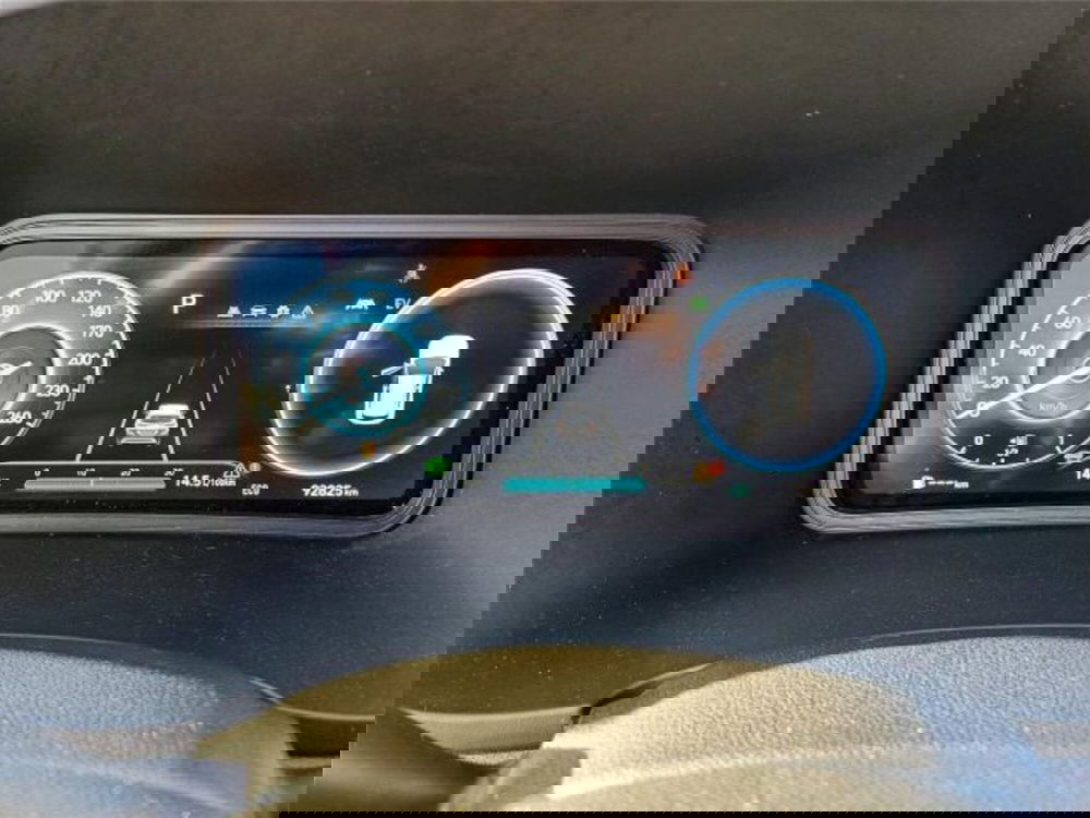 Hyundai Kona usata a Bari (16)