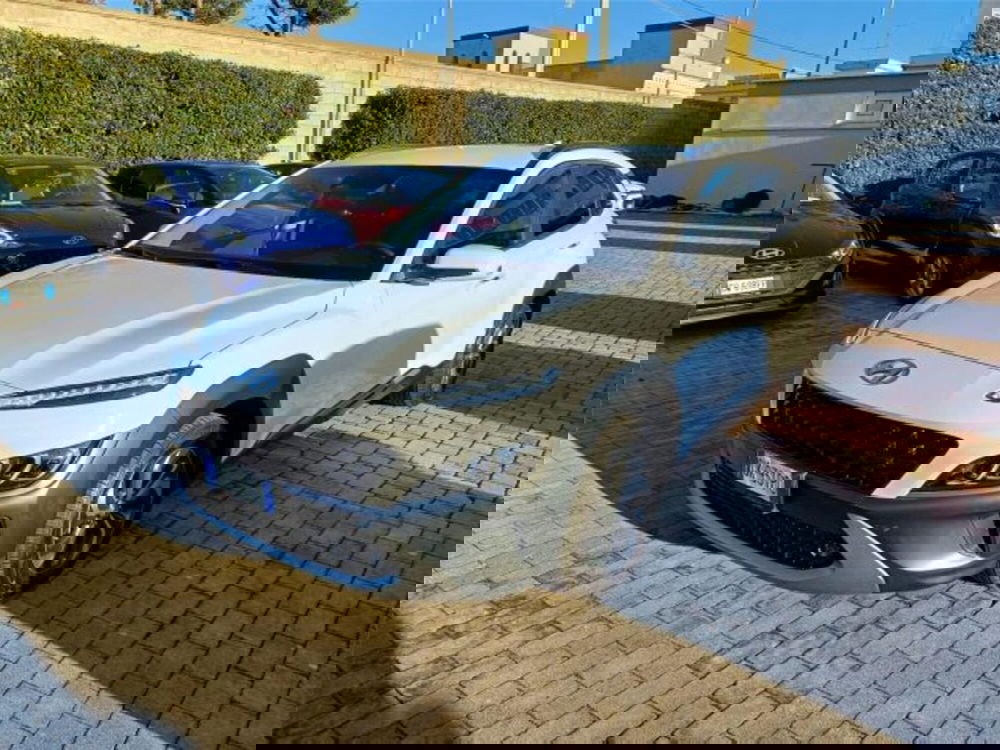 Hyundai Kona usata a Bari (3)