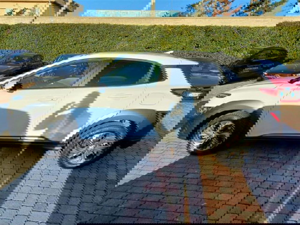 Hyundai Kona usata a Bari (7)