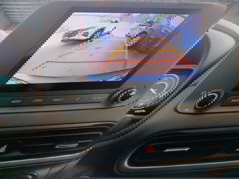 Hyundai Kona usata a Bari (16)