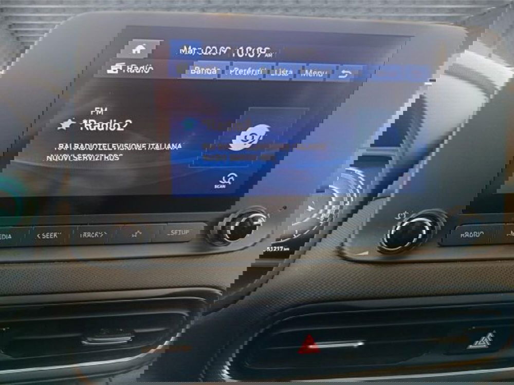 Hyundai Kona usata a Bari (18)