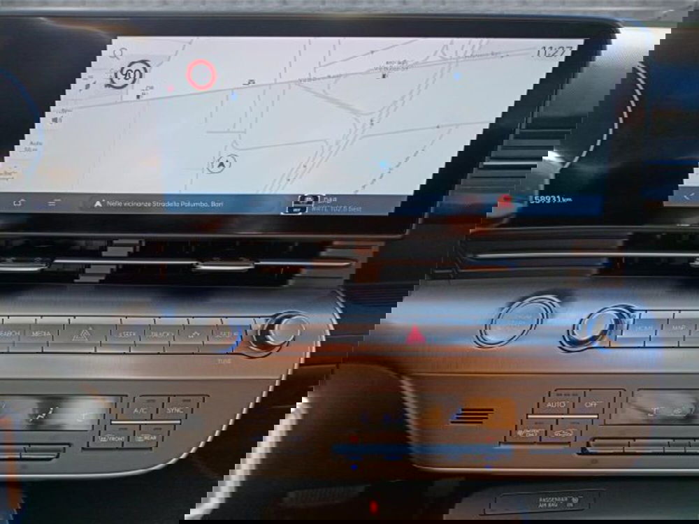 Hyundai Kona usata a Bari (16)