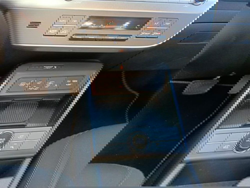 Hyundai Kona usata a Bari (19)