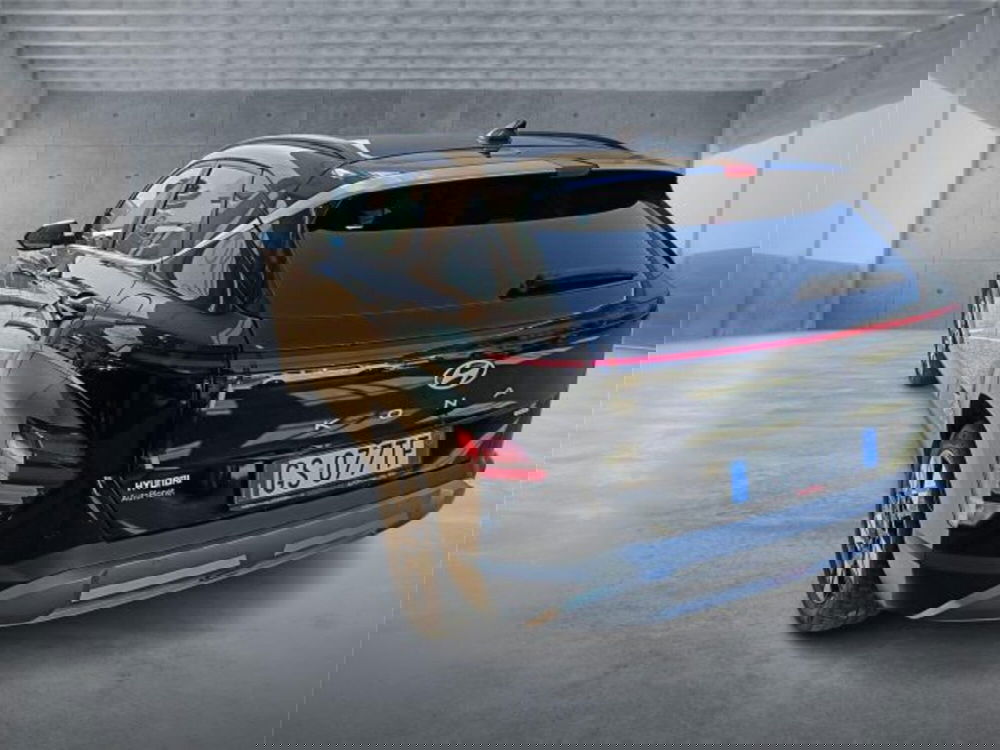 Hyundai Kona usata a Bari (4)