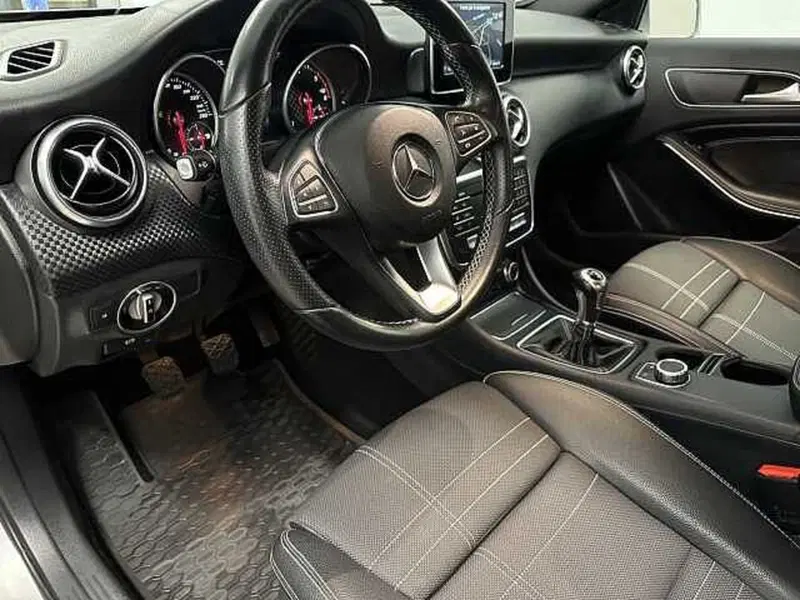 Mercedes-Benz Classe A usata a Macerata (7)