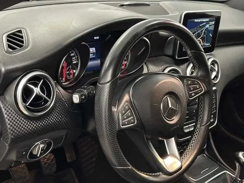 Mercedes-Benz Classe A usata a Macerata (8)