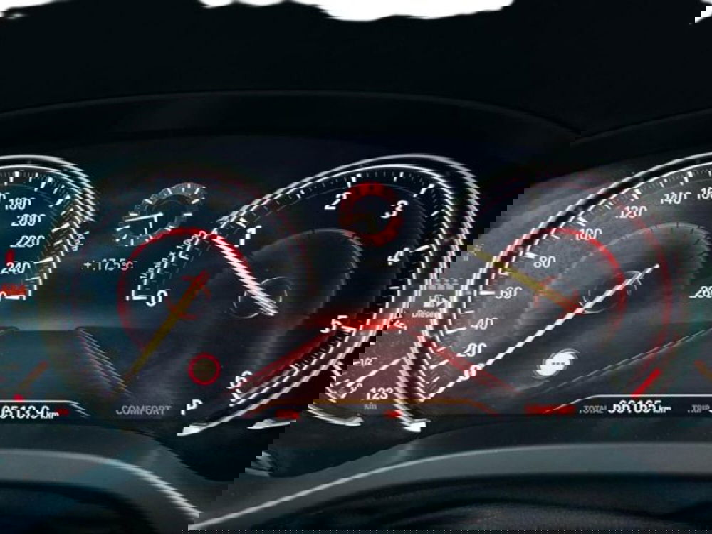 BMW X4 usata a Avellino (13)