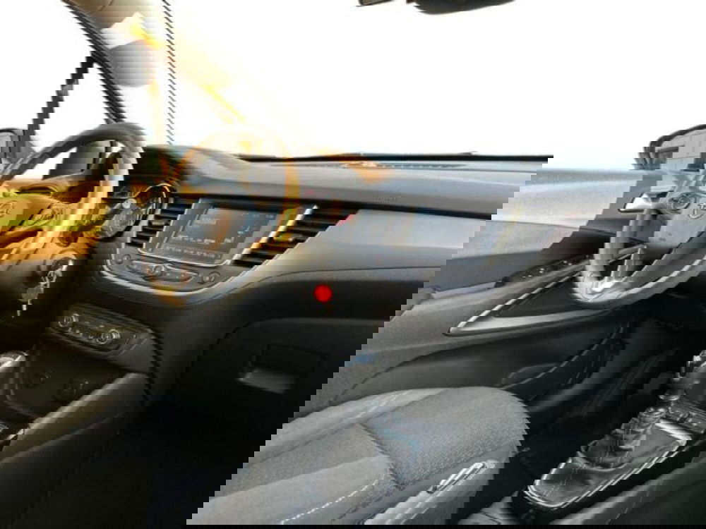 Opel Crossland X usata a Avellino (15)
