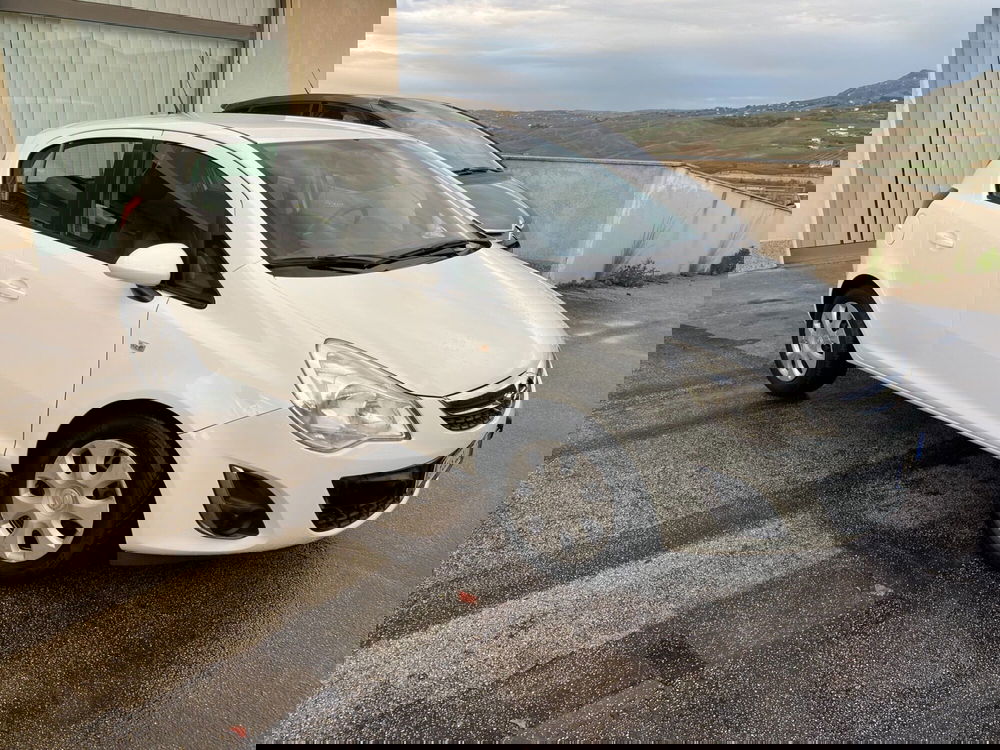 Opel Corsa usata a Agrigento