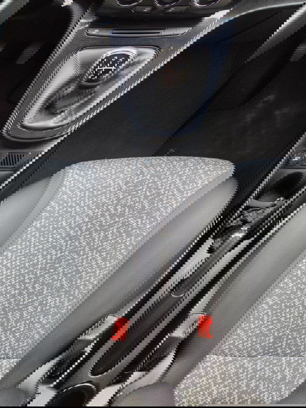 Lancia Ypsilon usata a Torino (16)