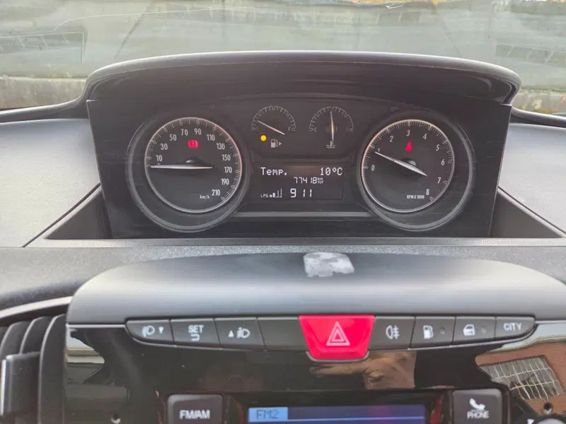 Lancia Ypsilon usata a Torino (17)