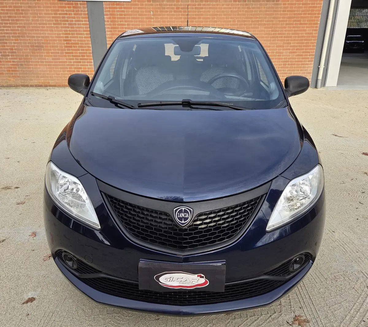 Lancia Ypsilon usata a Torino (6)