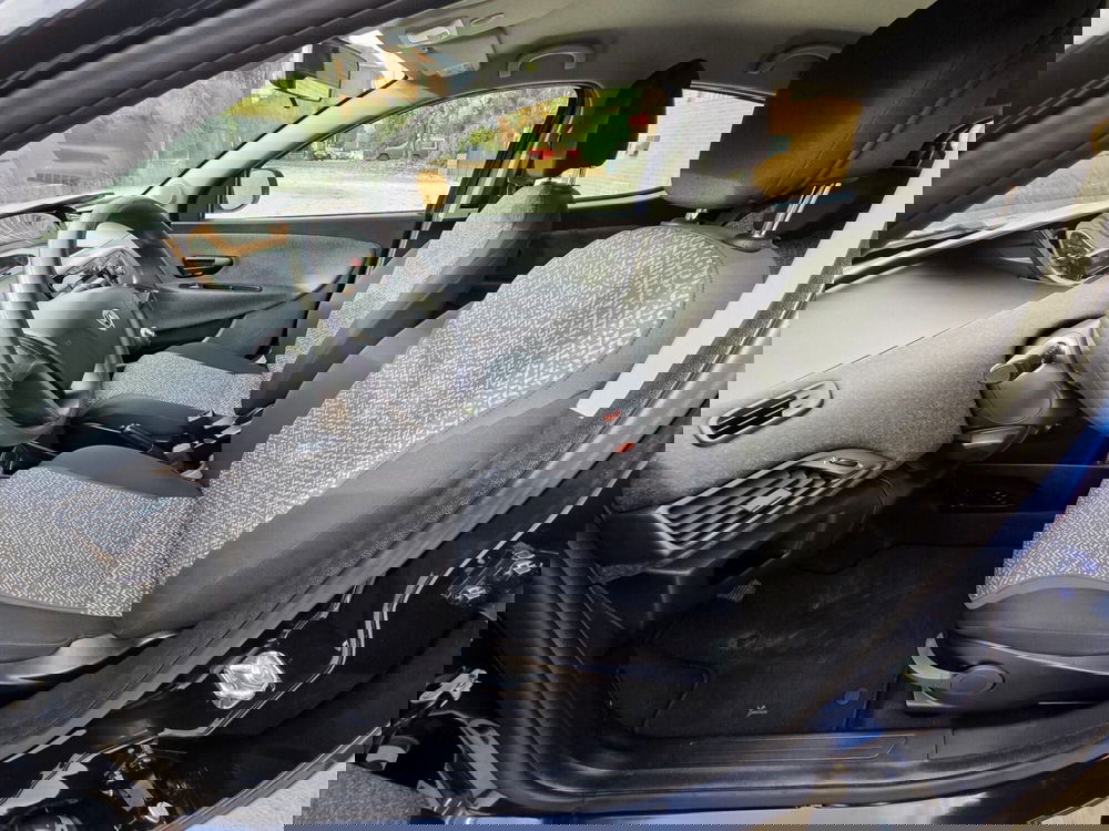 Lancia Ypsilon usata a Torino (9)