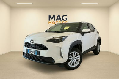 Toyota Yaris Cross 1.5 Hybrid 5p. E-CVT Active Eco del 2024 usata a Rende