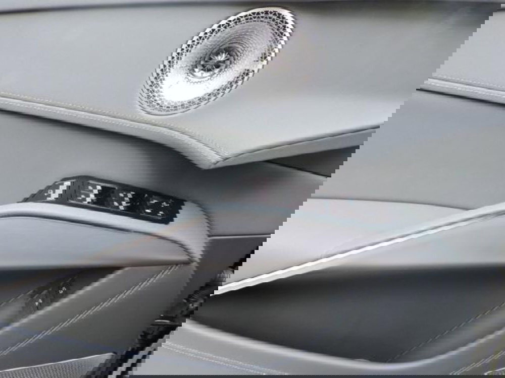 Lotus Eletre nuova a Firenze (15)