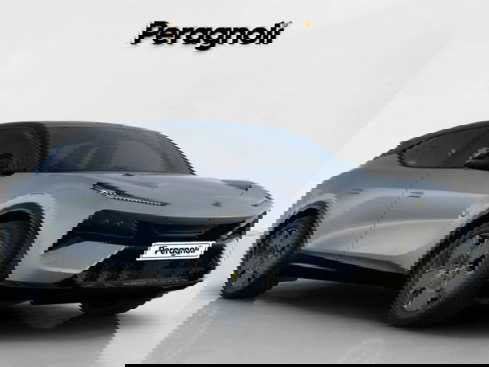 Lotus Eletre nuova a Firenze (3)