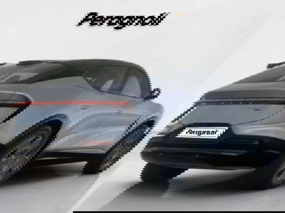 Lotus Eletre nuova a Firenze (5)