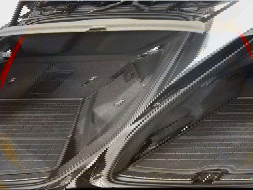 Volvo XC40 usata a Firenze (10)