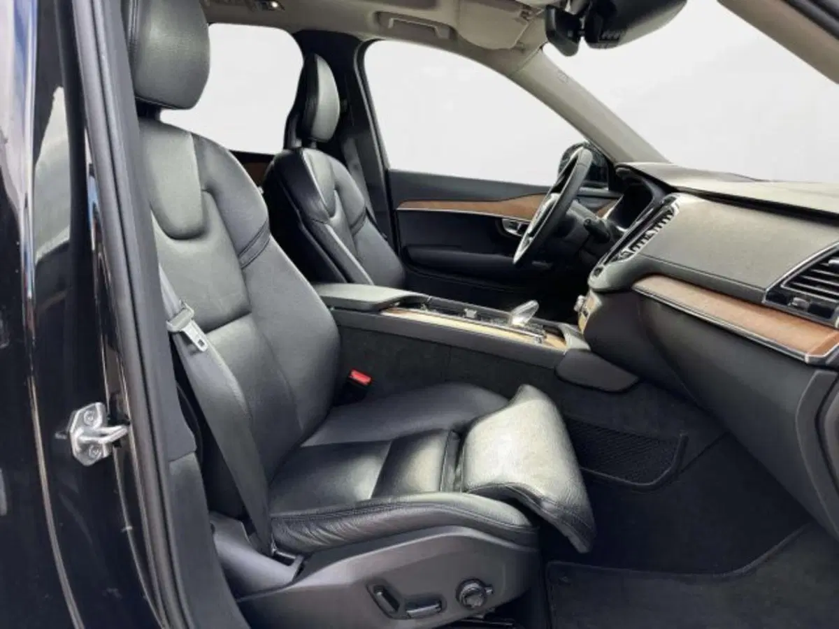 Volvo XC90 usata a Firenze (16)