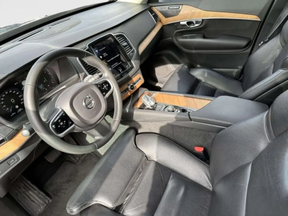 Volvo XC90 usata a Firenze (12)