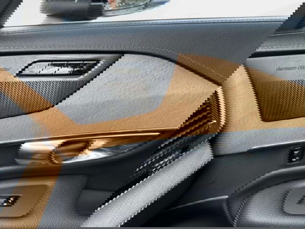 Volvo XC90 usata a Firenze (18)