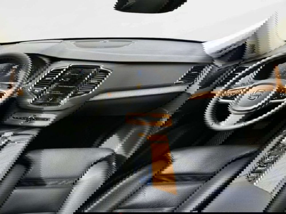 Volvo XC90 usata a Firenze (5)