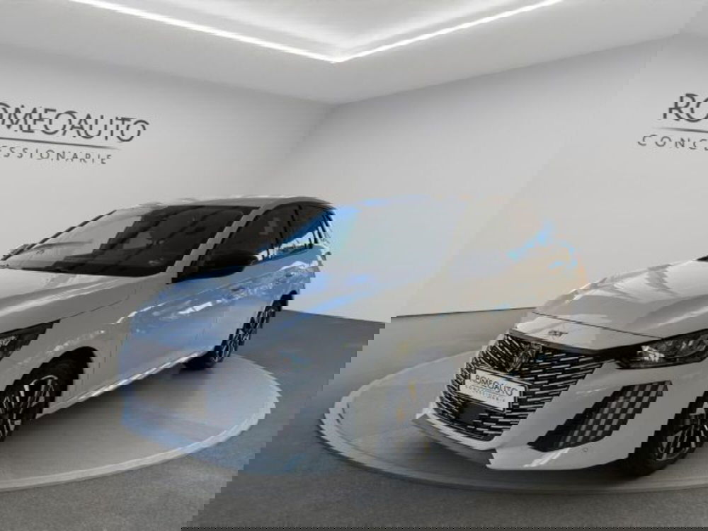 Peugeot 208 nuova a Perugia