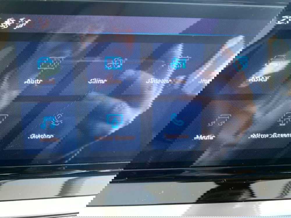 Peugeot 208 nuova a Perugia (15)