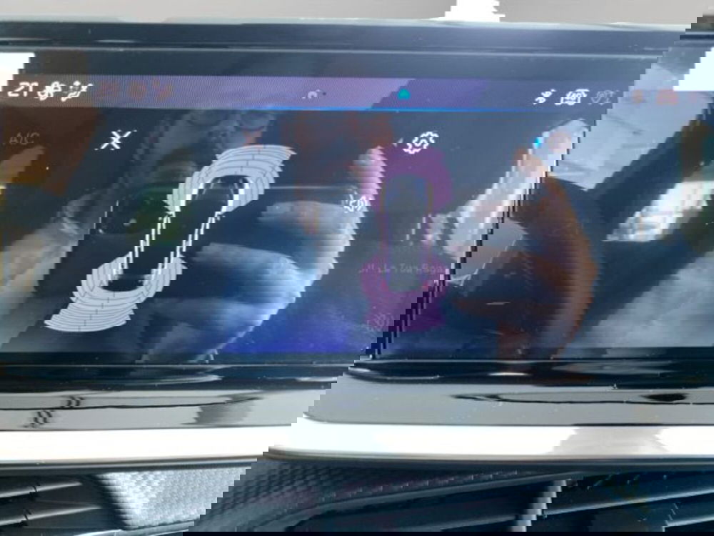 Peugeot 208 nuova a Perugia (16)