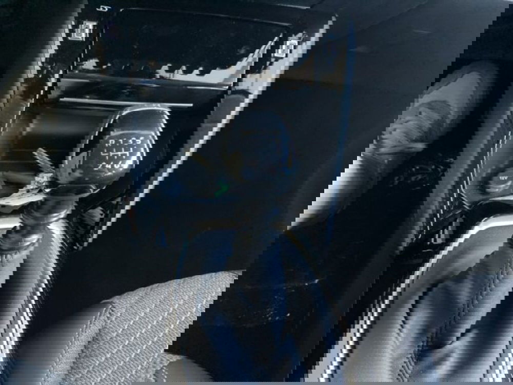 Peugeot 208 nuova a Perugia (19)