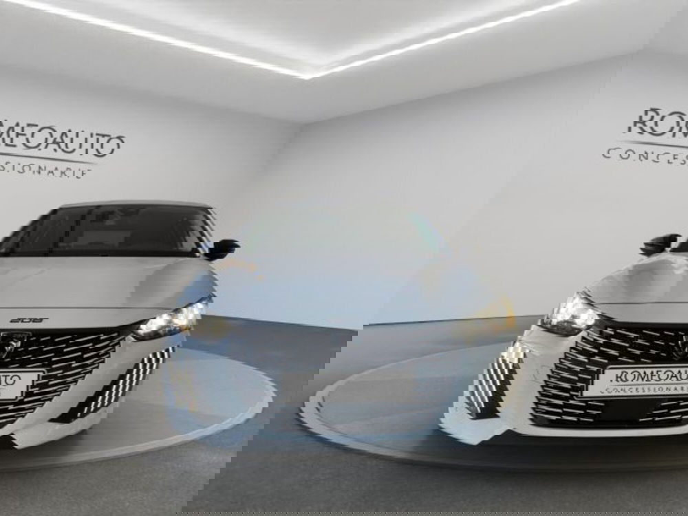 Peugeot 208 nuova a Perugia (9)