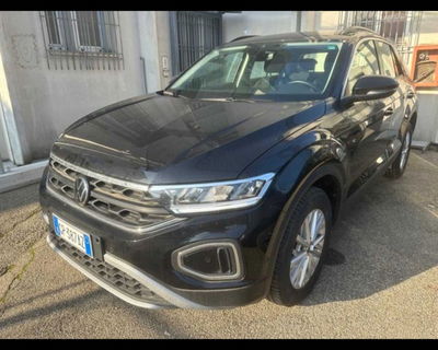 Volkswagen T-Roc 2.0 tdi Life 150cv dsg del 2023 usata a Castenaso