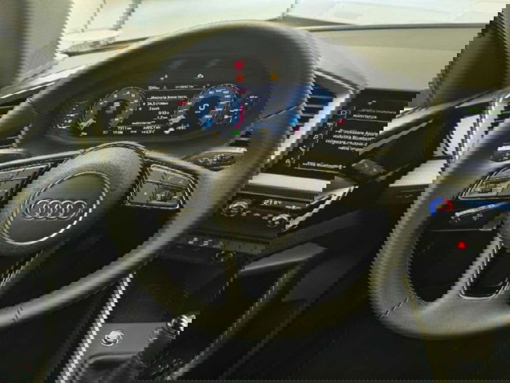 Audi A1 allstreet usata a Bologna (10)