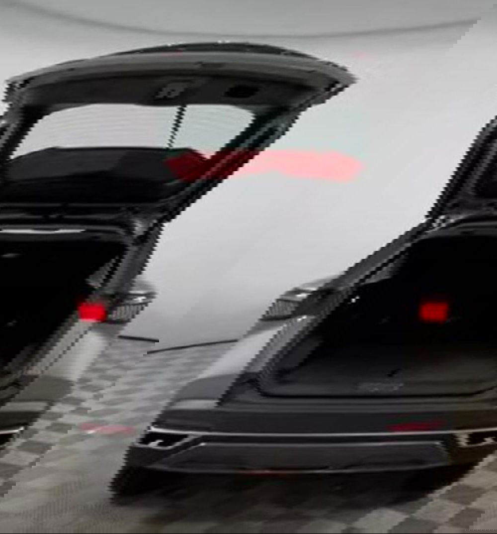 Omoda Omoda 5 nuova a Bologna (16)