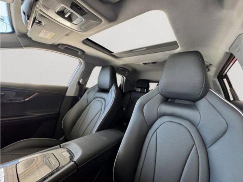 Omoda Omoda 5 nuova a Bologna (9)