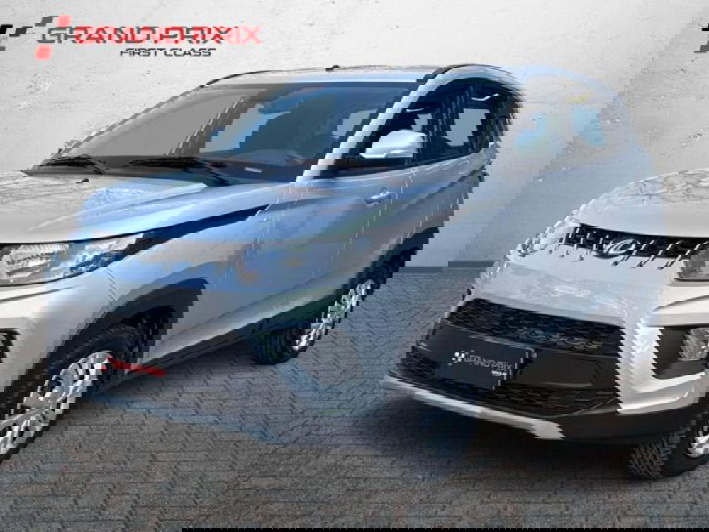 Mahindra KUV100 usata a Bologna