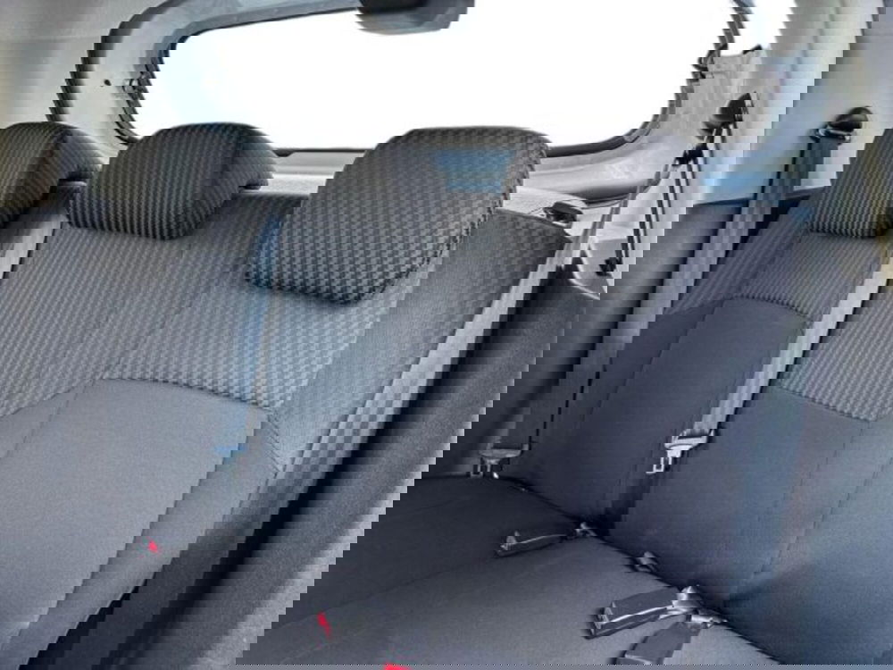 Mahindra KUV100 usata a Bologna (16)